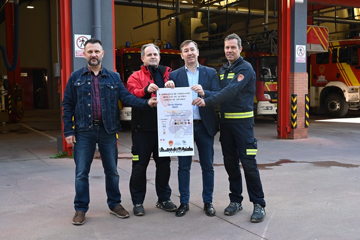 Imagen de Un centenar de bomberos de diferentes puntos del país participarán en las II Jornadas de Formación de Rescate en Altura de Linares