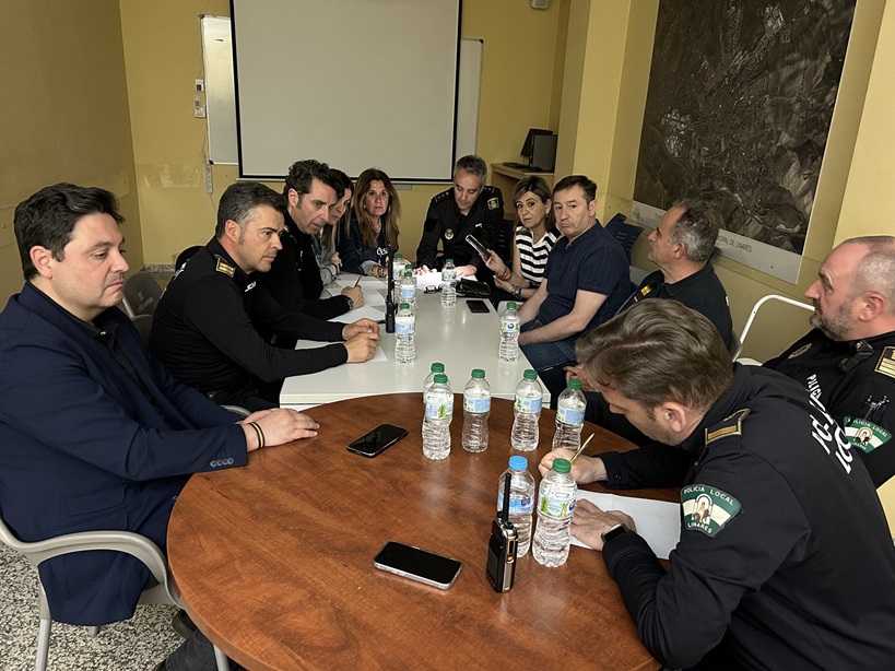 Imagen de La alcaldesa preside un nuevo comité de crisis del plan de emergencias con motivo del apagón.