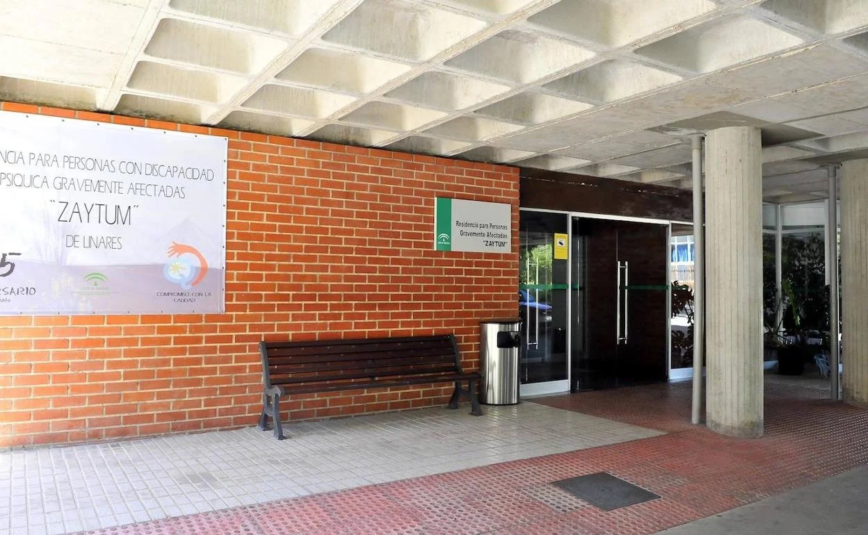 Imagen de El Psoe reclama a la Junta que garantice el regreso de usuarios y trabajadores a la residencias Zaytum de Linares