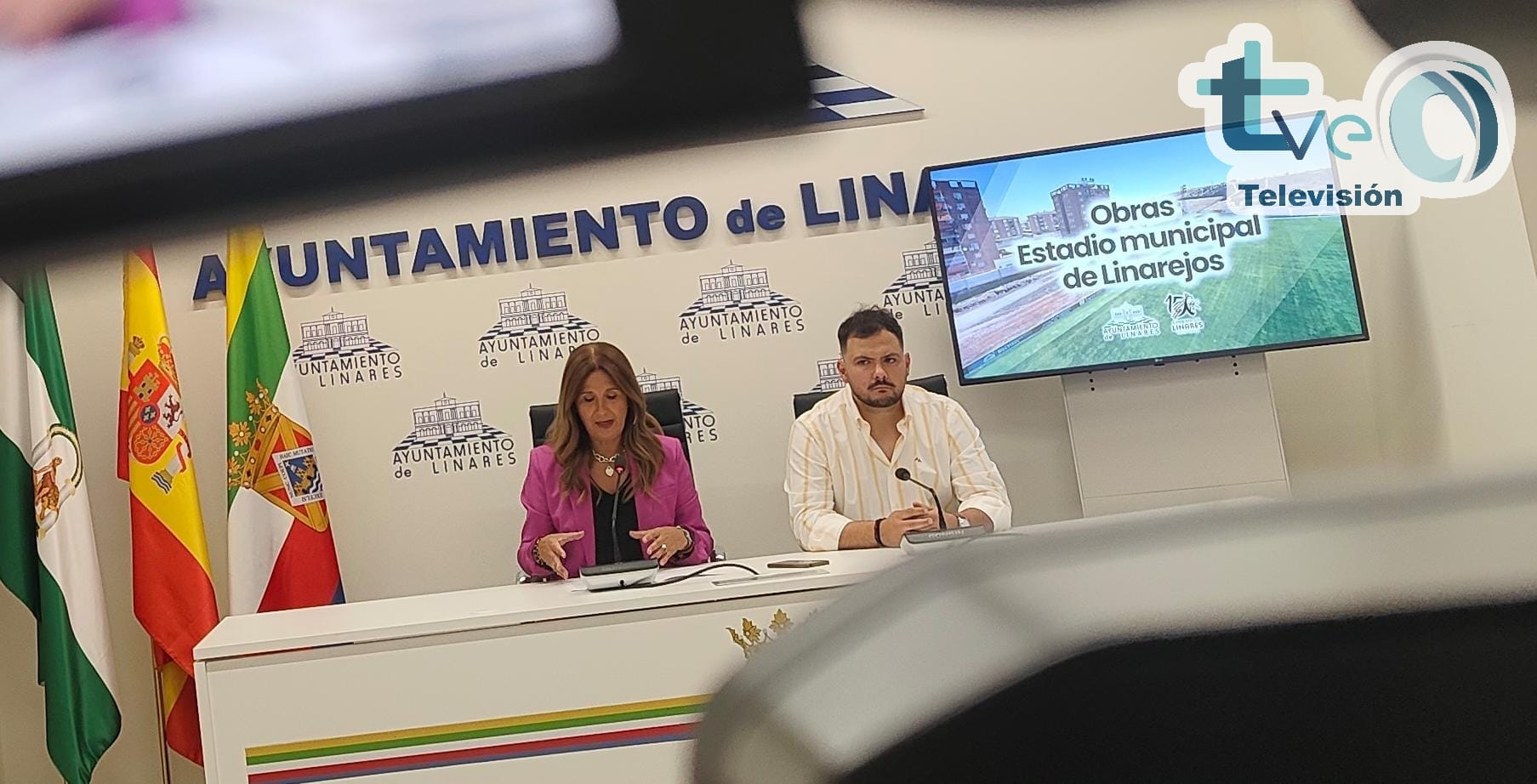 El Ayuntamiento de Linares concede una subvención de 170.000 euros al Linares Deportivo